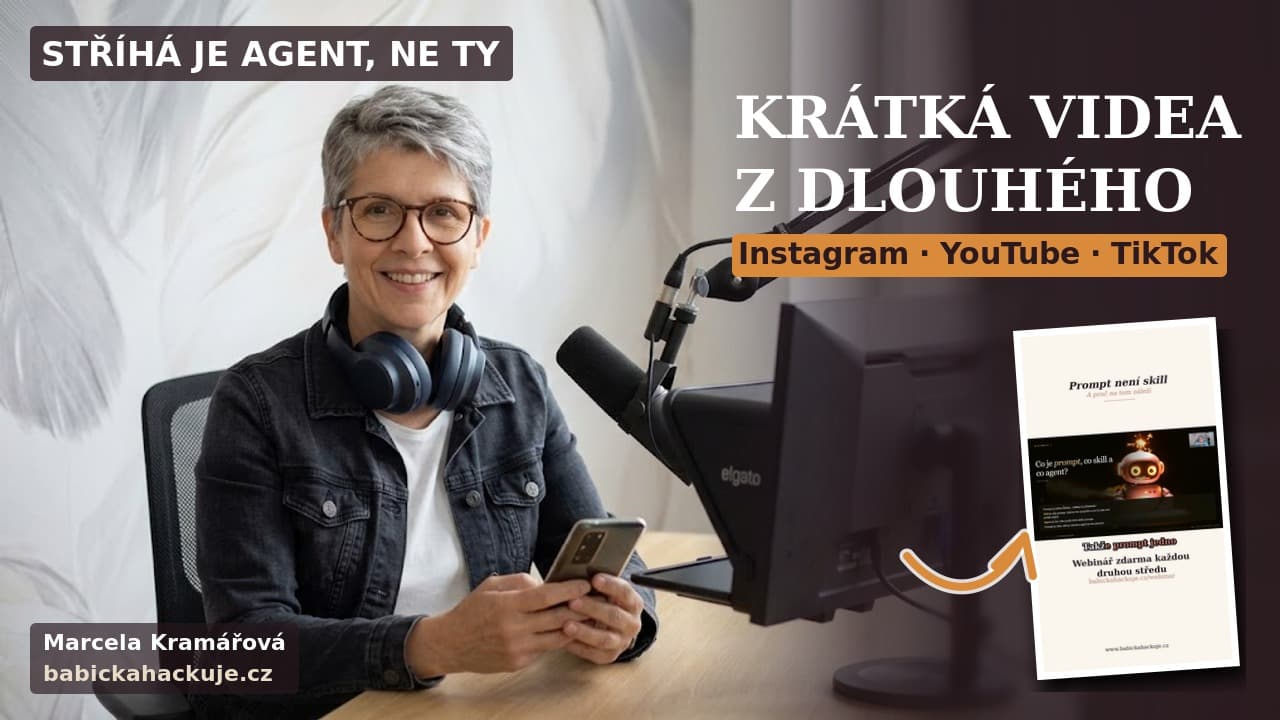 Marcela Kramářová v černé džínové bundě se sluchátky u mikrofonu ve svém studiu drží telefon, nápis Krátká videa z dlouhého, Instagram · YouTube · TikTok a ukázka svislého videa s titulky.